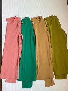 Jcrew Women's Long Sleeve Perfect Fit T-shirts. Bundle (4 Shirts) Size S